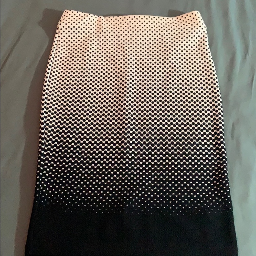 Pencil knit skirt